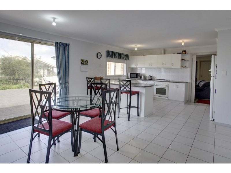 18 Lawson Drive, Port Lincoln SA 5606