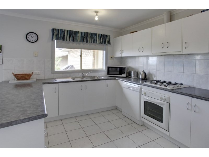 18 Lawson Drive, Port Lincoln SA 5606