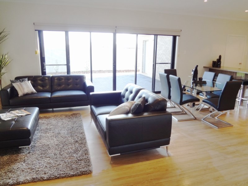 10 Windamere Crescent, Port Lincoln SA 5606