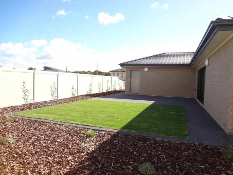 10 Windamere Crescent, Port Lincoln SA 5606