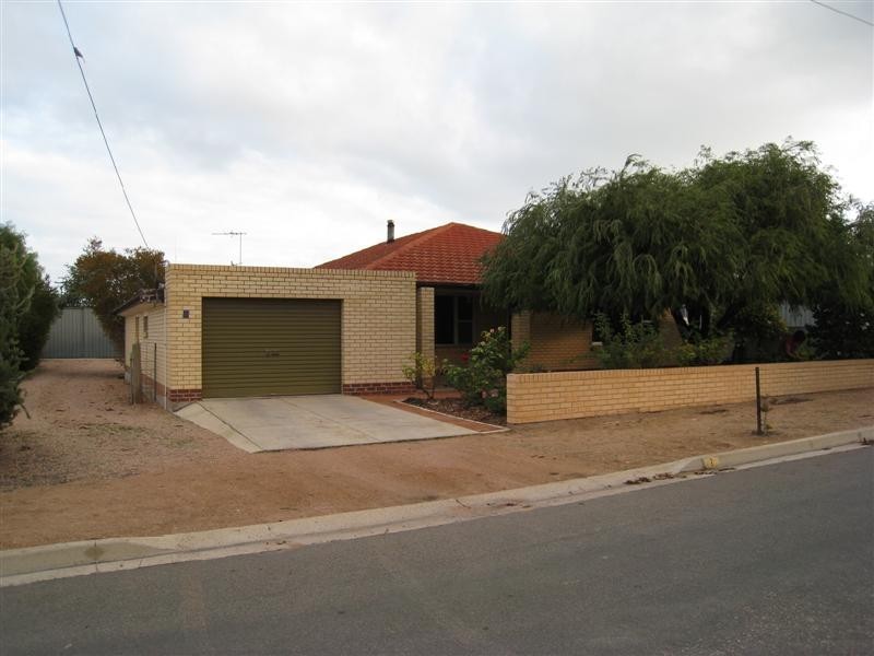 2 Morrison Avenue, Ceduna SA 5690