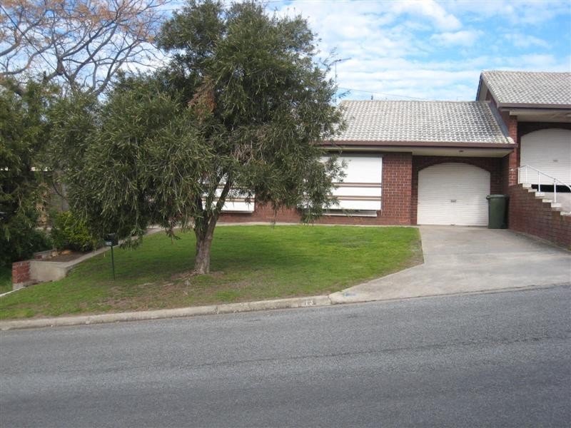 13a Hamilton Ave, Port Lincoln SA 5606