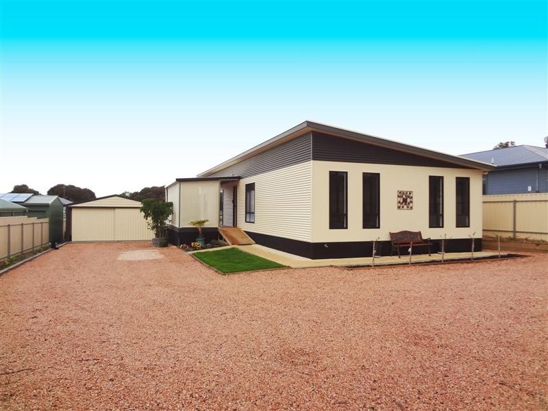 11 Robertson Road, Port Lincoln SA 5606