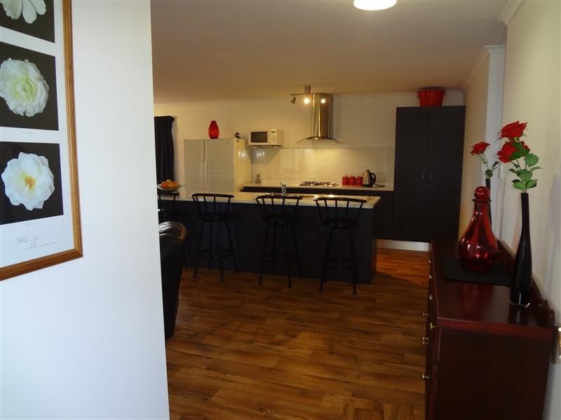 11 Robertson Road, Port Lincoln SA 5606