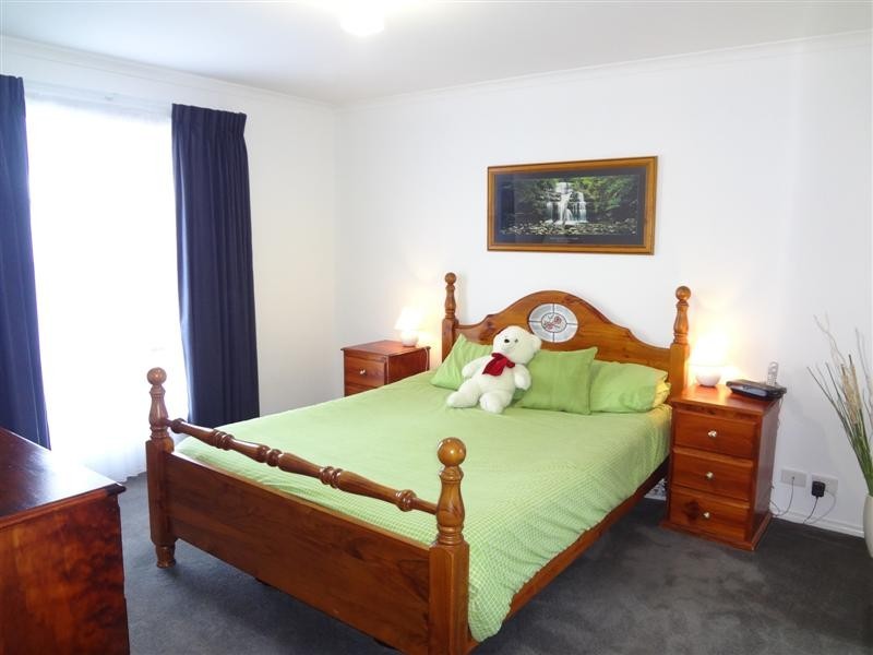 11 Robertson Road, Port Lincoln SA 5606