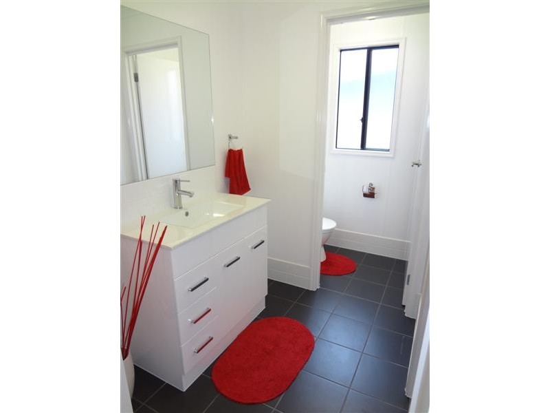 11 Robertson Road, Port Lincoln SA 5606