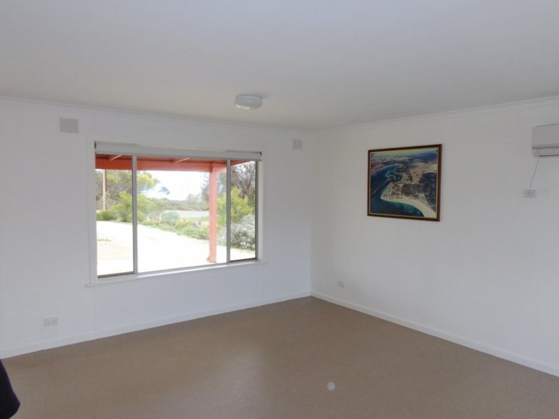353 Esplanade, Coffin Bay SA 5607