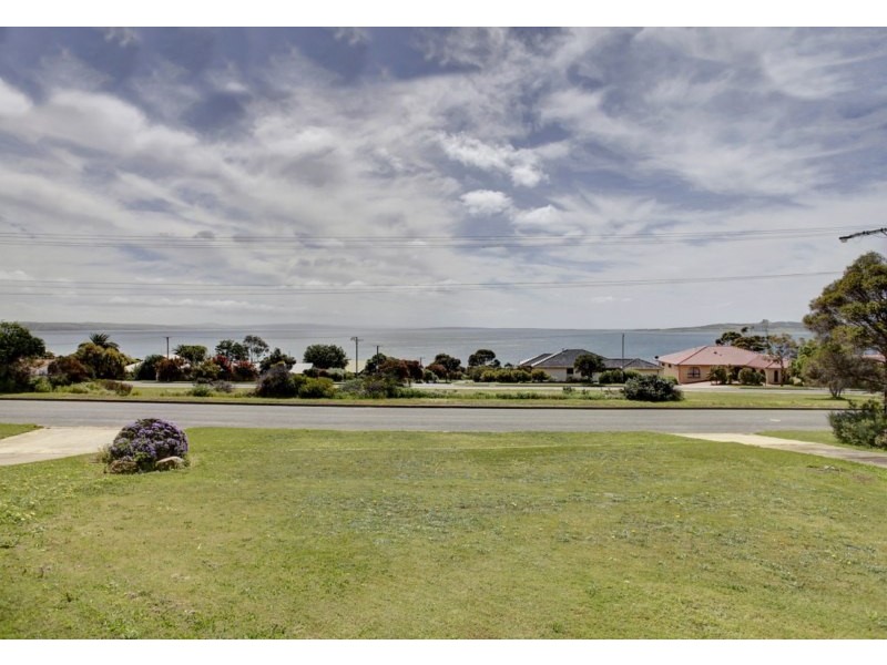 36 Victoria Crescent, Port Lincoln SA 5606