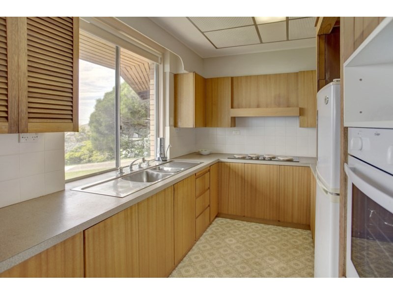 36 Victoria Crescent, Port Lincoln SA 5606