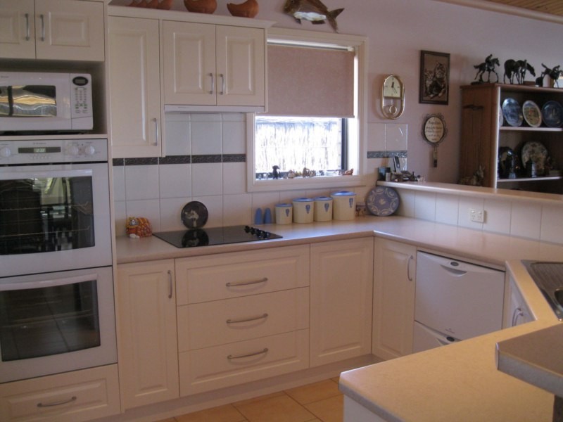 6B Parnkalla Avenue, Port Lincoln SA 5606