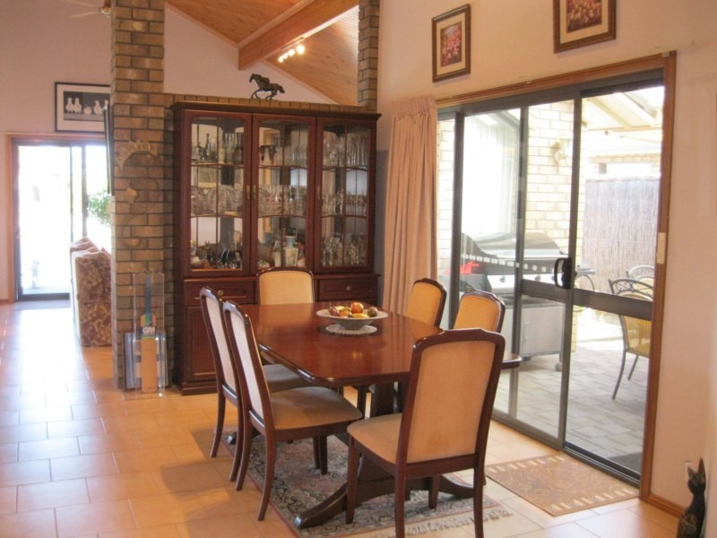 6B Parnkalla Avenue, Port Lincoln SA 5606