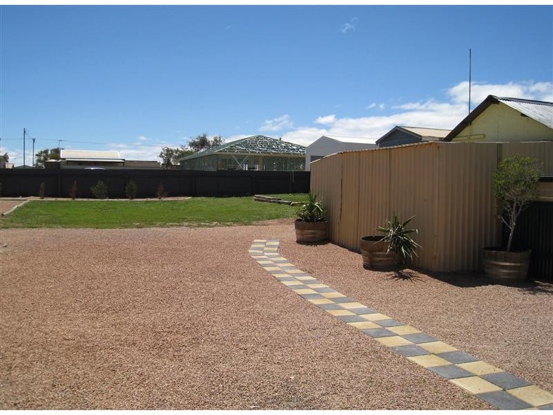 10 Kent Street, THEVENARD, Ceduna SA 5690
