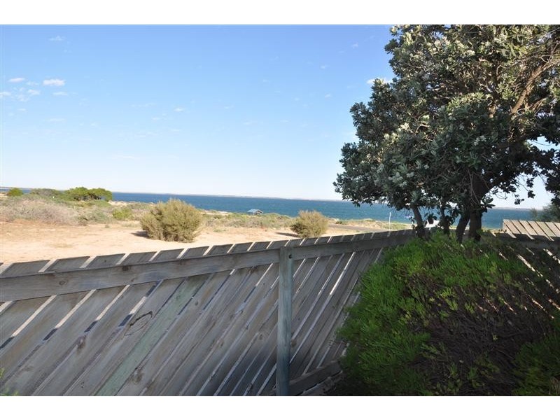 24 West Terrace, Thevenard, Ceduna SA 5690