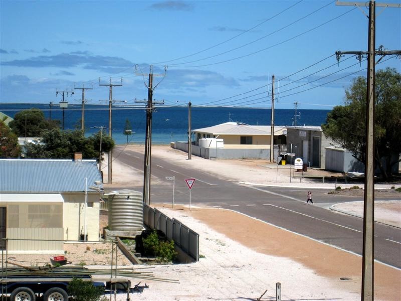 21 Hunt Terrace, Smoky Bay SA 5680