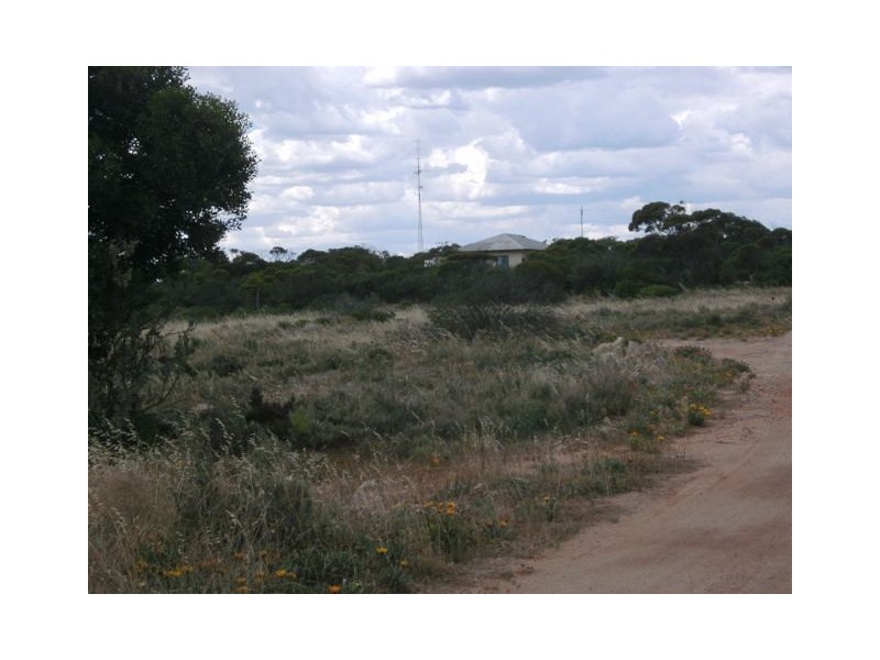 Lot 65 Lincoln Highway, Arno Bay SA 5603