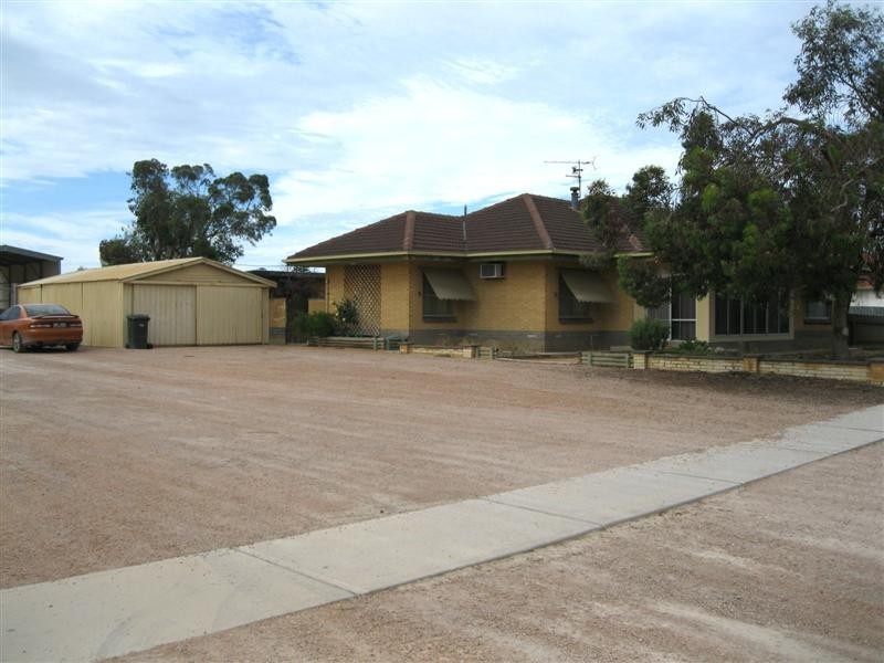 38 McKenzie Street, Ceduna SA 5690