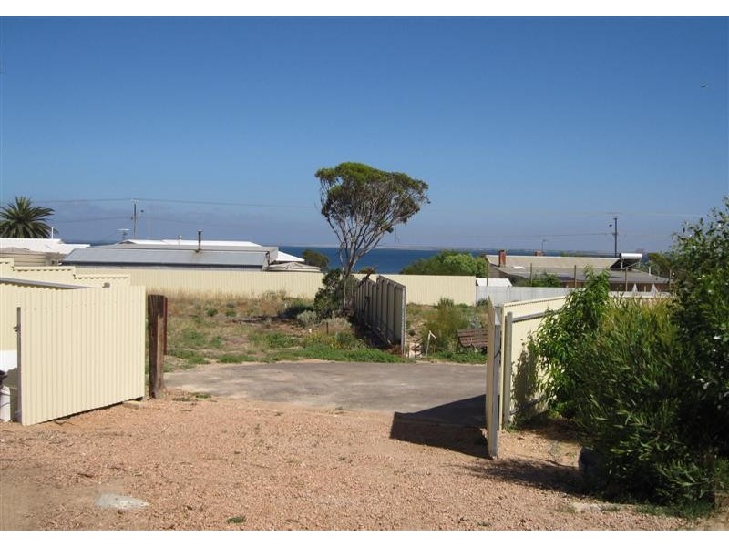 4 Bayview Street, Ceduna SA 5690
