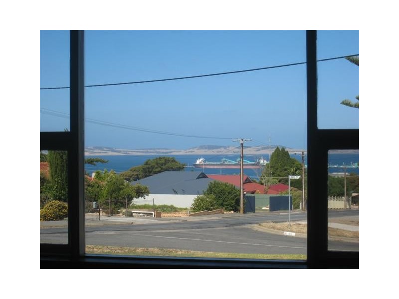 35 Flinders Highway, Port Lincoln SA 5606