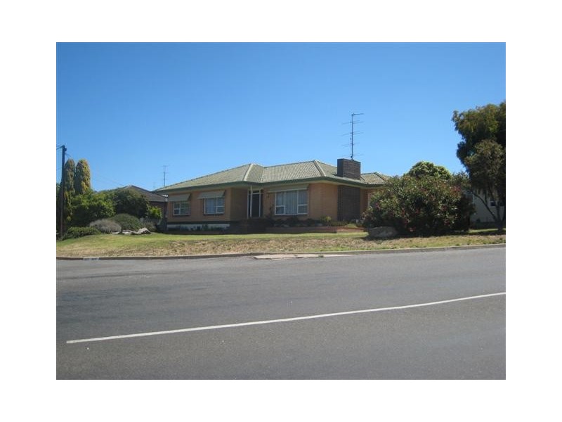 35 Flinders Highway, Port Lincoln SA 5606