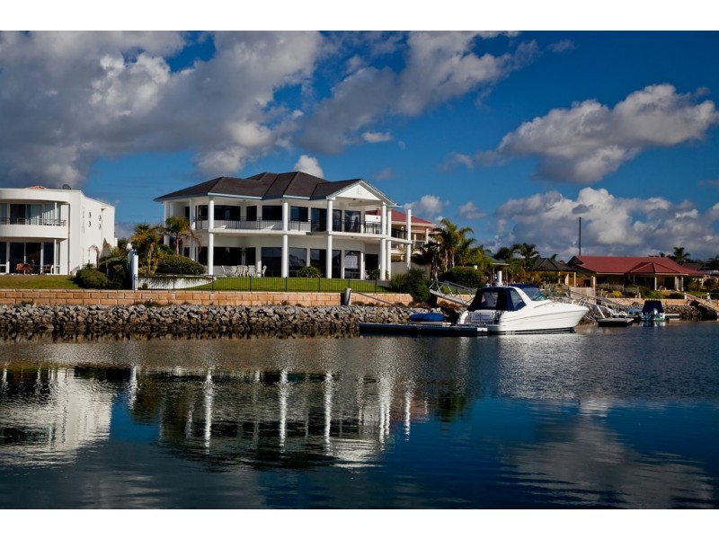 11 Sailfish Drive, Port Lincoln SA 5606
