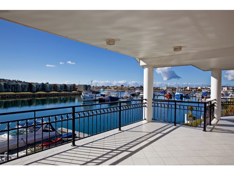 11 Sailfish Drive, Port Lincoln SA 5606