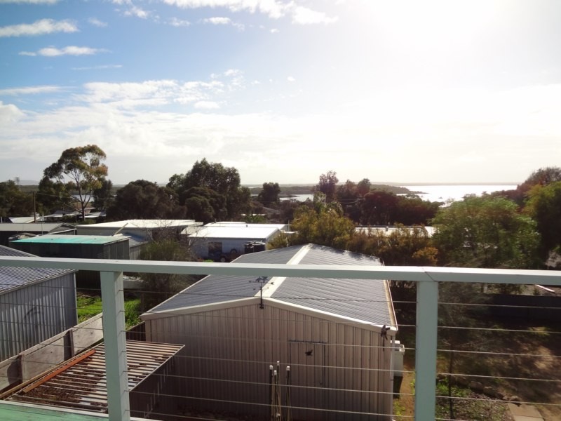 28 Shepperd Avenue, Coffin Bay SA 5607