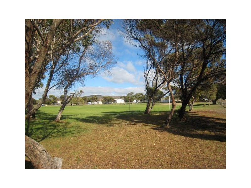 16 Whait Avenue, Port Lincoln SA 5606