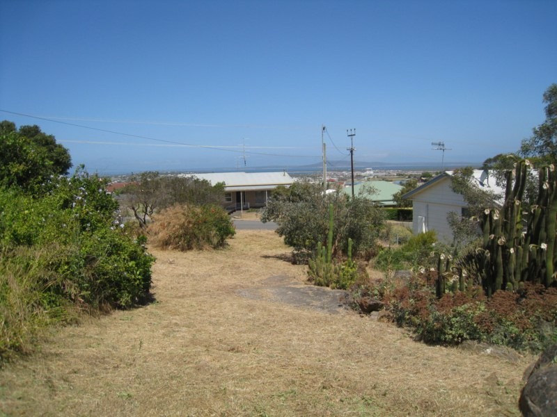 4 Paringa Avenue, Port Lincoln SA 5606