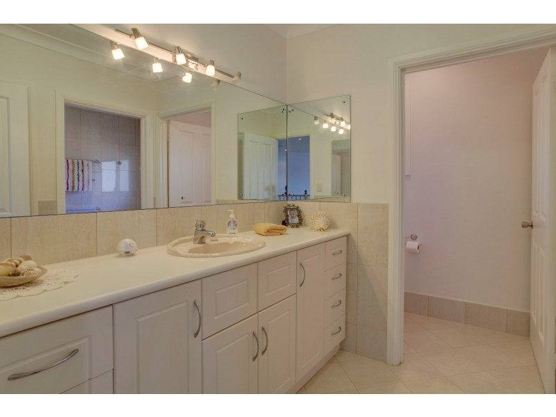 22 Morialta Drive, Tumby Bay SA 5605