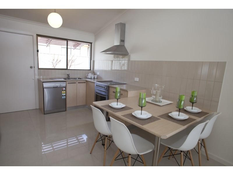 Unit 1, 4 Gulf Avenue, Port Lincoln SA 5606