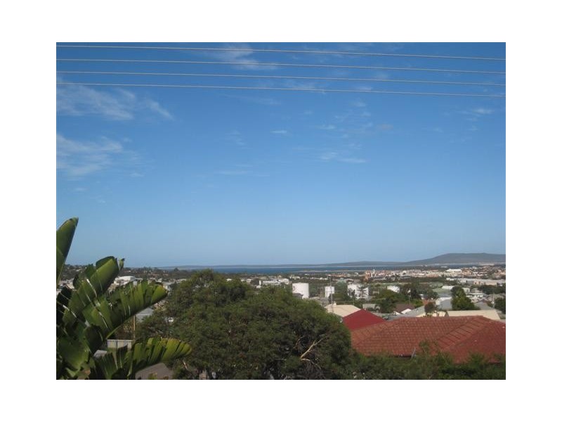 10 Kiama Avenue, Port Lincoln SA 5606