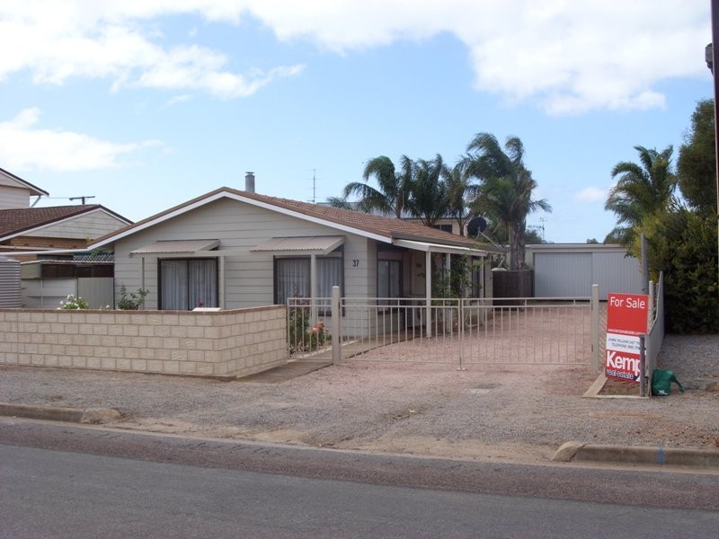 37 Preece Street, Tumby Bay SA 5605