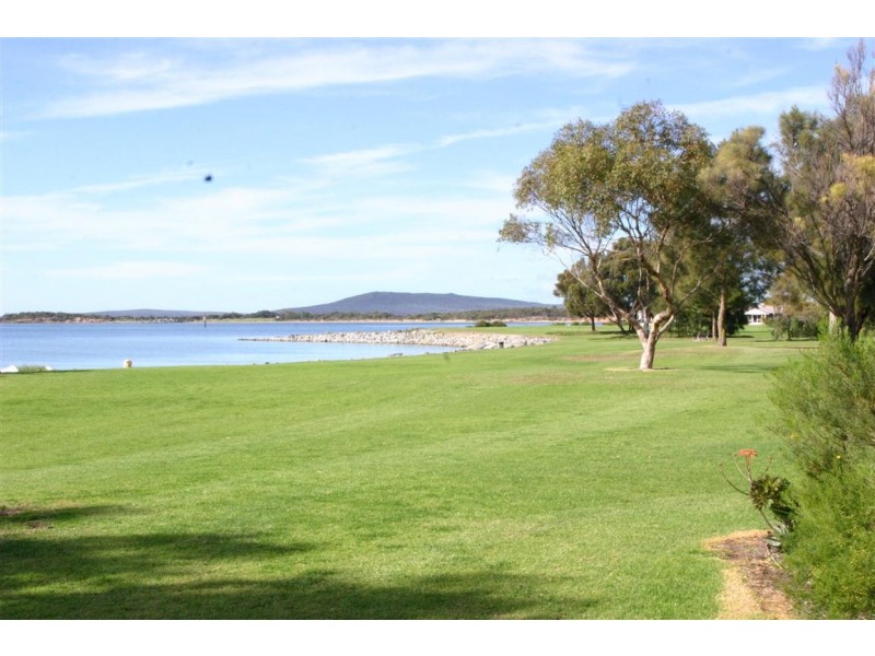 2/24 Surfleet Place, Port Lincoln SA 5606