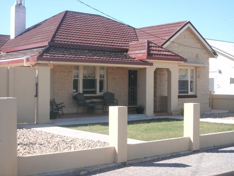 1 Nankivell Street, Tumby Bay SA 5605