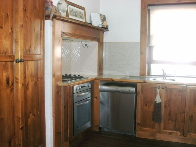 1 Nankivell Street, Tumby Bay SA 5605