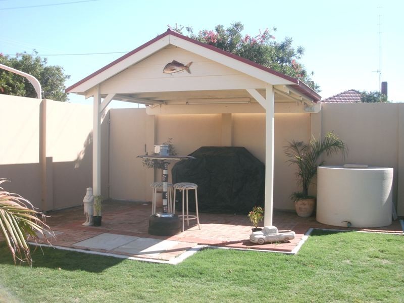 1 Nankivell Street, Tumby Bay SA 5605