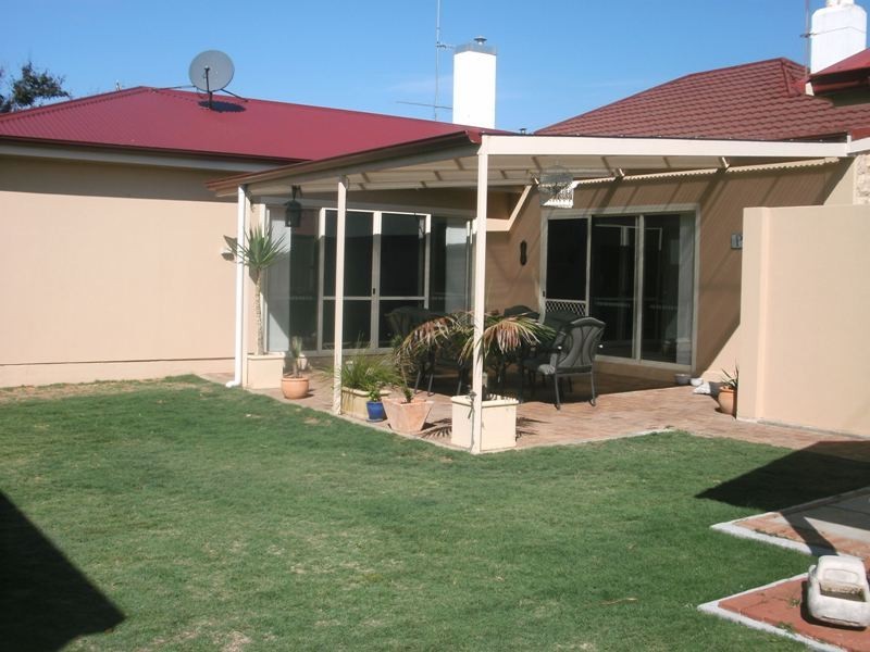 1 Nankivell Street, Tumby Bay SA 5605