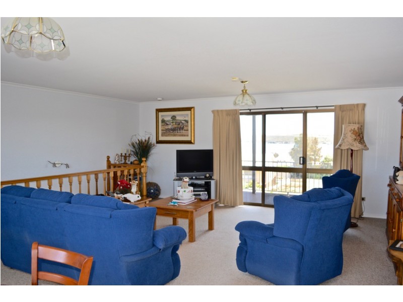 25 Greenly Avenue, Coffin Bay SA 5607