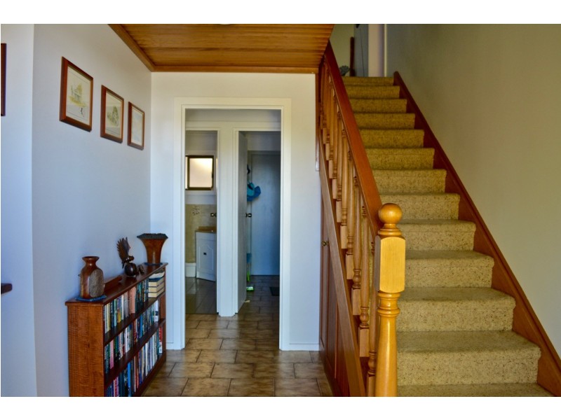 25 Greenly Avenue, Coffin Bay SA 5607