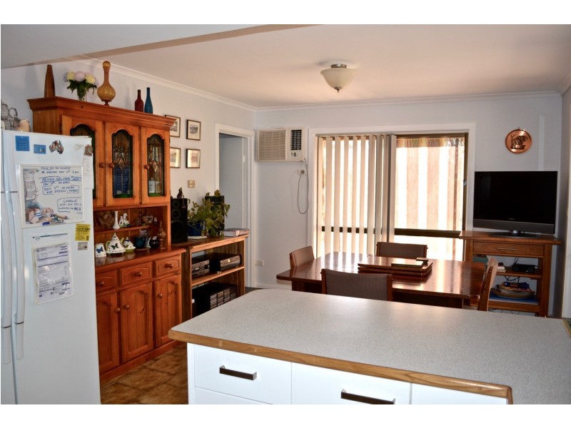 25 Greenly Avenue, Coffin Bay SA 5607