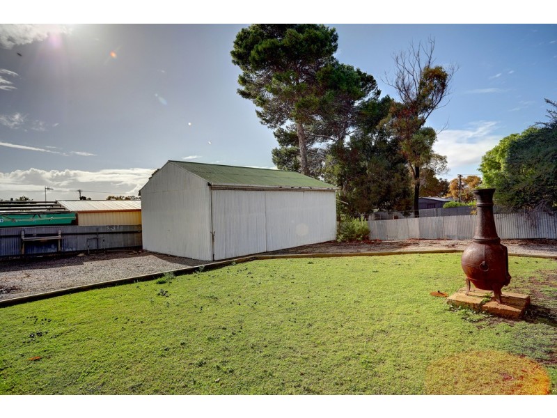 50 Flinders Avenue, Coffin Bay SA 5607