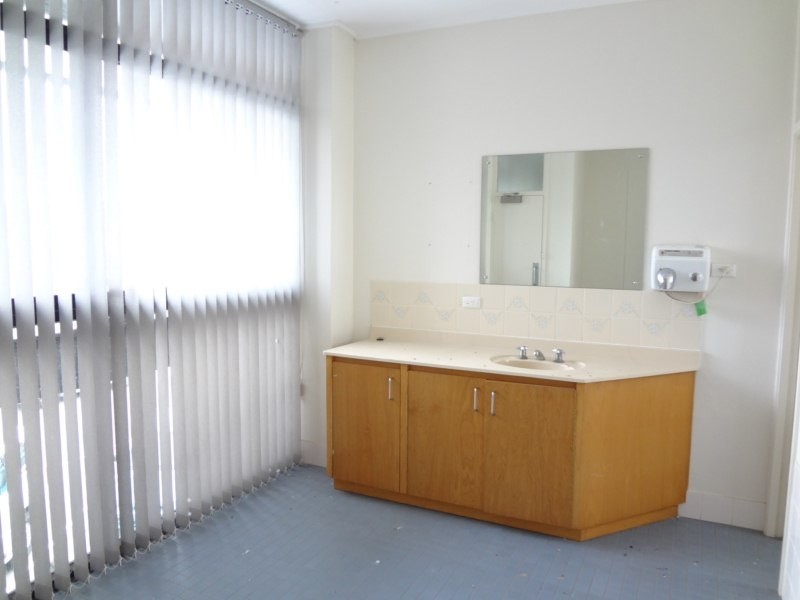 15 Liverpool Street, Port Lincoln SA 5606