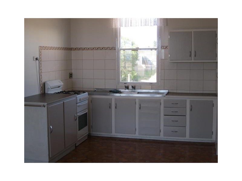 4 West Terrace THEVENARD, Ceduna SA 5690