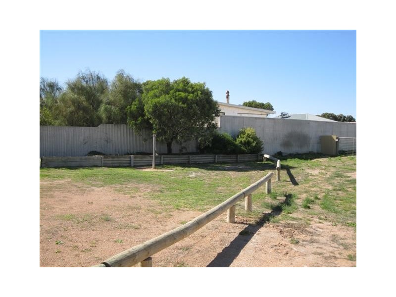 4 West Terrace THEVENARD, Ceduna SA 5690