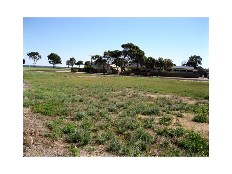 2 Frayne Terrace, Ceduna SA 5690
