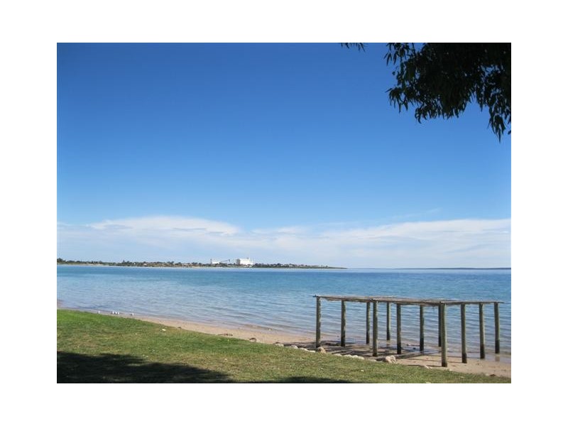 2 Frayne Terrace, Ceduna SA 5690