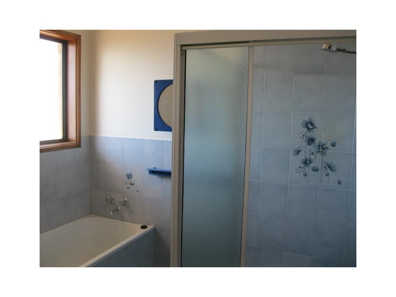 90 McKenzie Street, Ceduna SA 5690