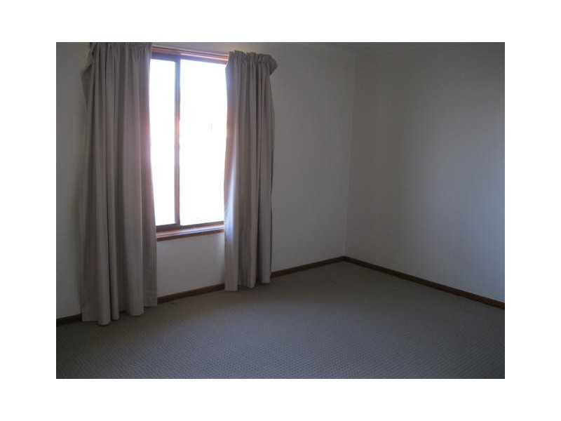 90 McKenzie Street, Ceduna SA 5690