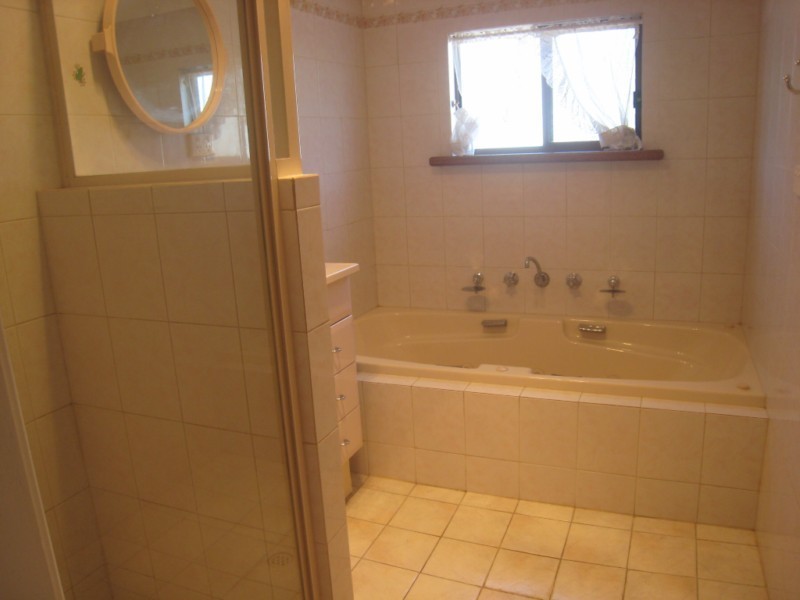 12 Tiatuckia Street, Port Lincoln SA 5606