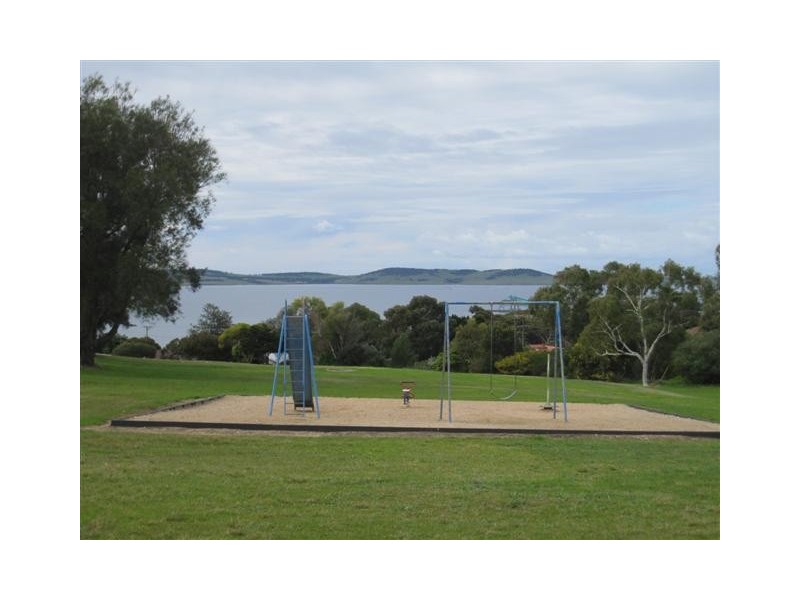 16 Mena Place, Port Lincoln SA 5606